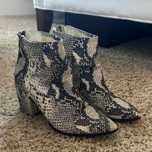 Steve Madden Black and Cream Patterned Ankle Boots